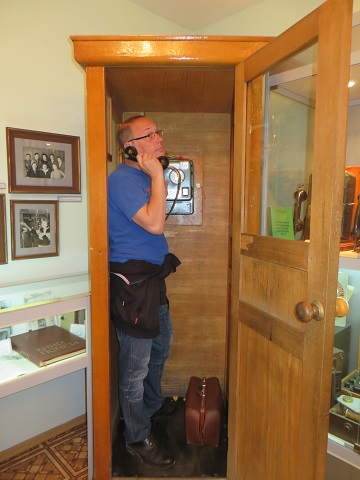 Mike rings Inspector Lewis from the Irkutsk Museum of Siberian Communications